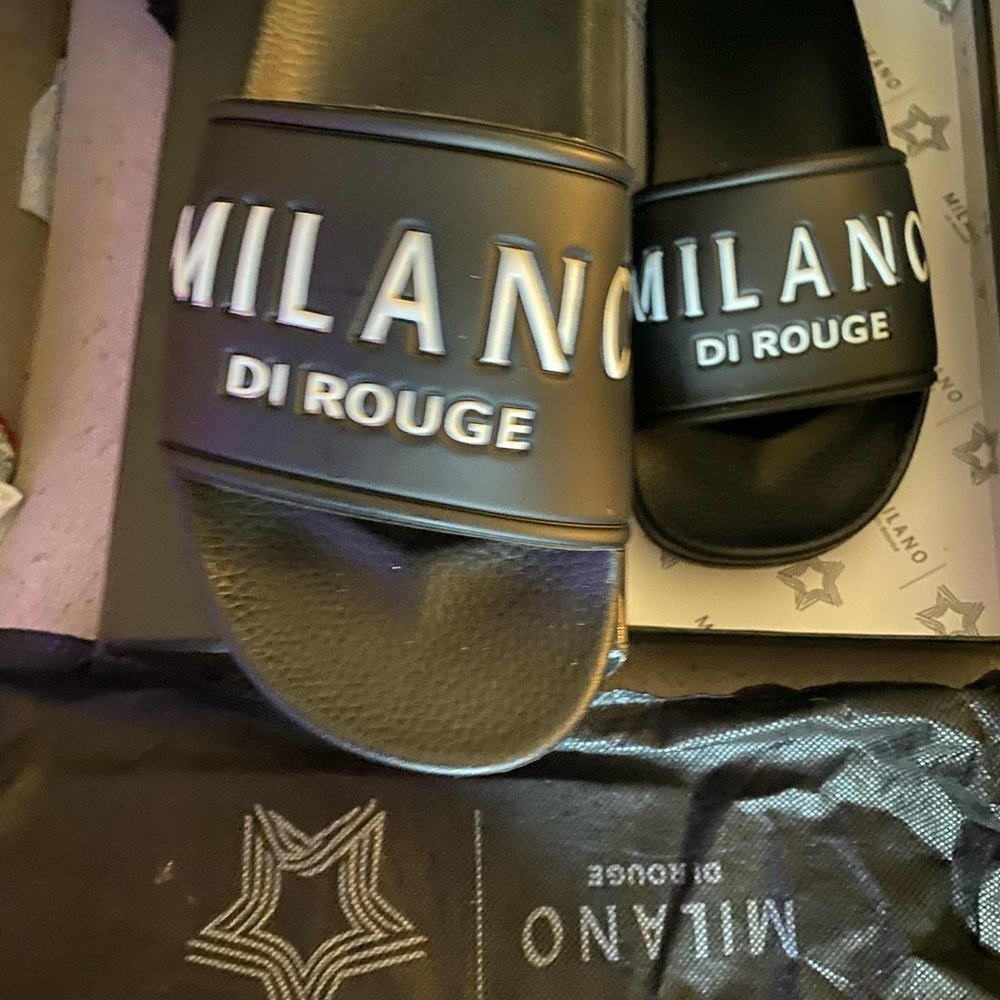 Milano Di Rouge Black Slides